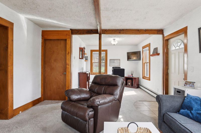 952 Gorman Ave, West Saint Paul, MN 55118