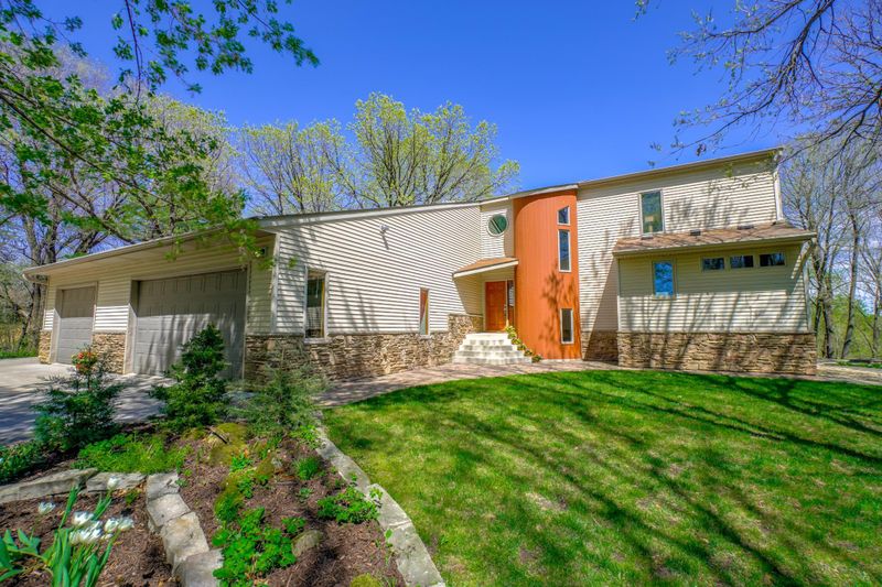 17570 Blackbird Trl, Hastings, MN 55033