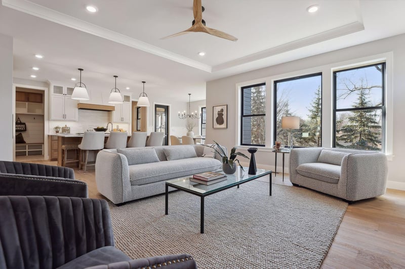 4500 Dunham Dr, Edina, MN 55435