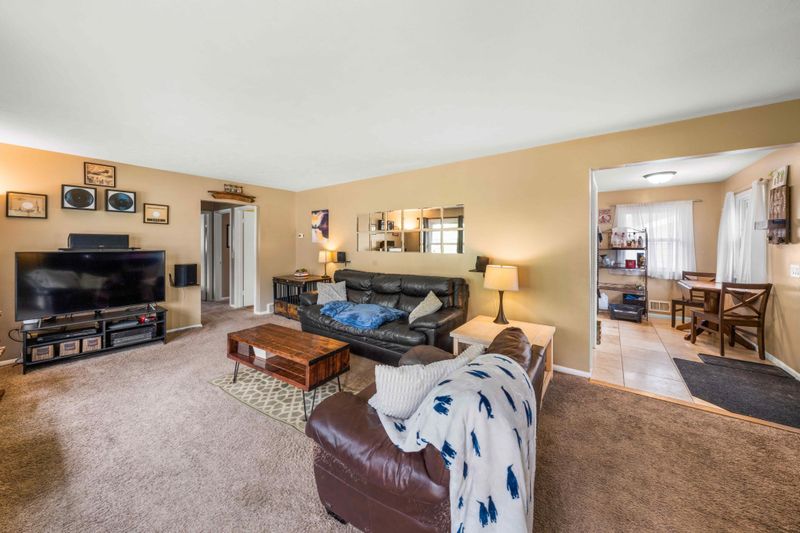 7036 Ewing Ave N, Brooklyn Center, MN 55429