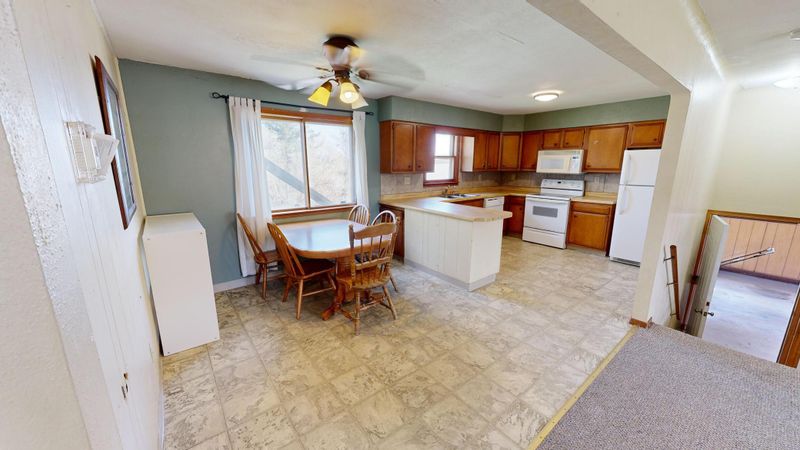 18 Westwood Acres, Morris, MN 56267