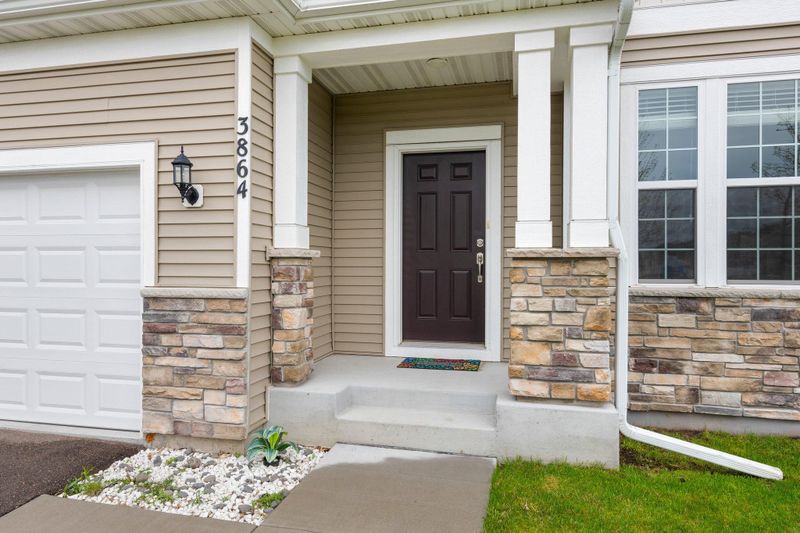 3864 112th Cir NE, Blaine, MN 55449
