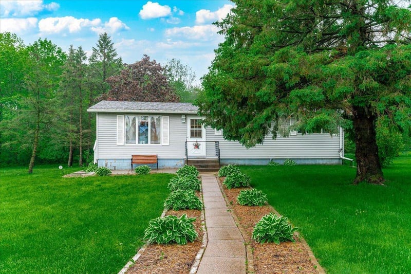 353 Golf Dr, Clear Lake, WI 54005