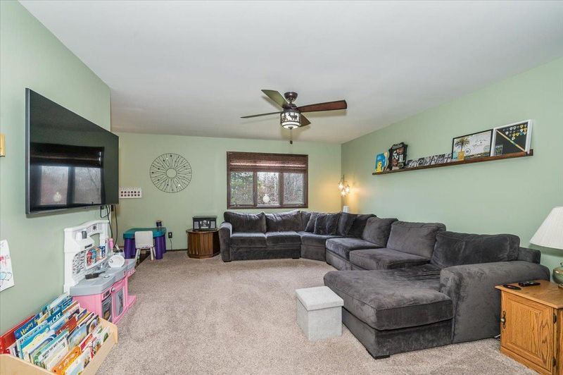 3512 E Station Rd, Superior, WI 54880