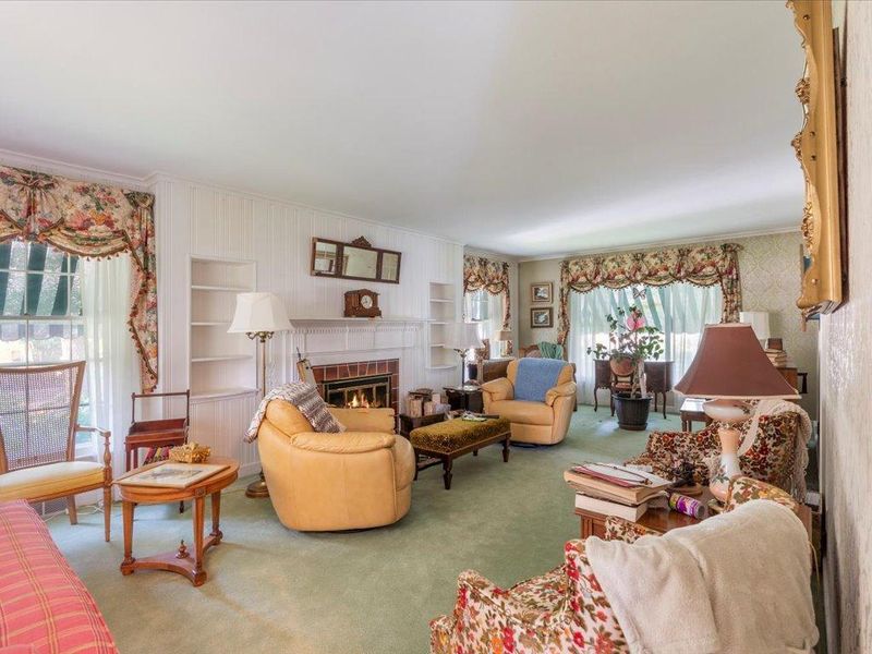 1740 S 7th St, Brainerd, MN 56401