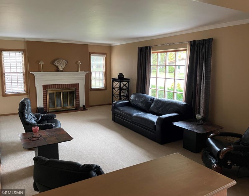 160 7th Ave SE, Milaca, MN 56353