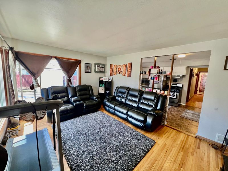 7112 65th Ave N, Brooklyn Park, MN 55428