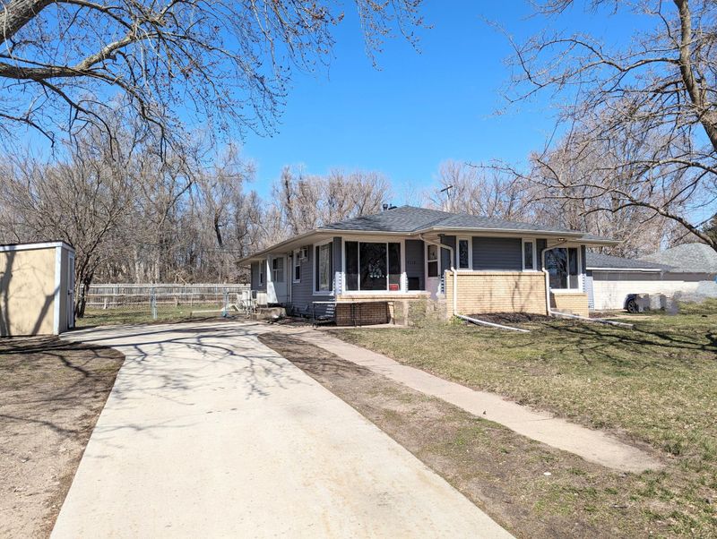 7112 65th Ave N, Brooklyn Park, MN 55428