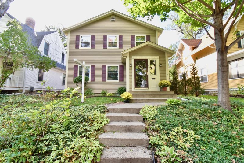 40 Oliver Ave S, Minneapolis, MN 55405