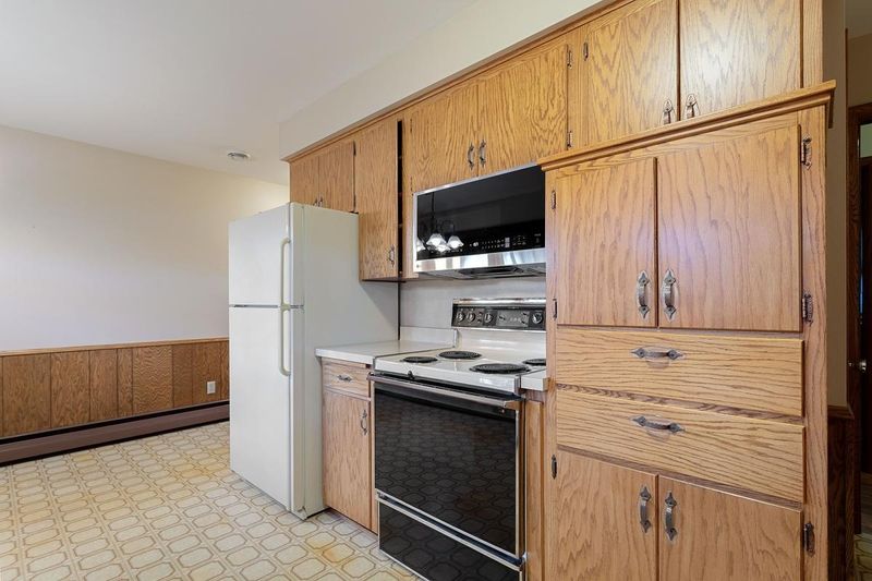 10006 94th Ave N, Maple Grove, MN 55369