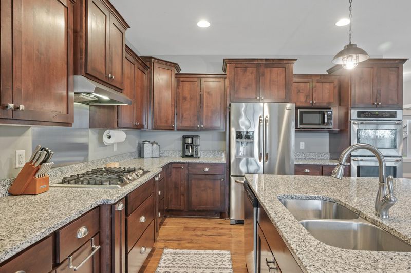 8689 Bison Ave, Monticello, MN 55362