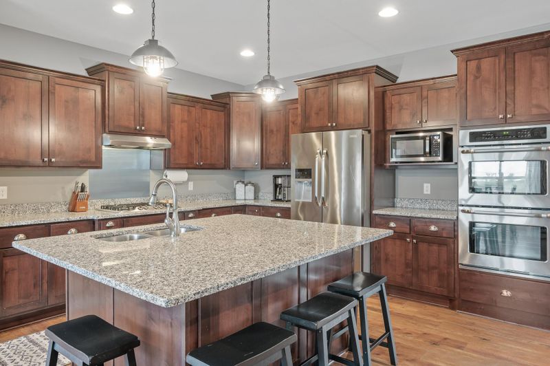 8689 Bison Ave, Monticello, MN 55362