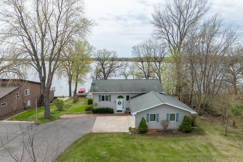 7003 Da Mar Estate, Saint Peter, MN 56082