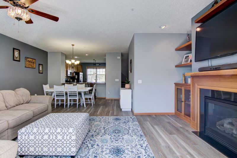 3461 Hazel Trl #C, Woodbury, MN 55129