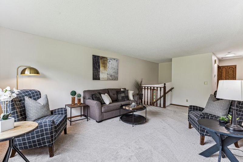 6505 Rolling Hills Rd, Hamel, MN 55340