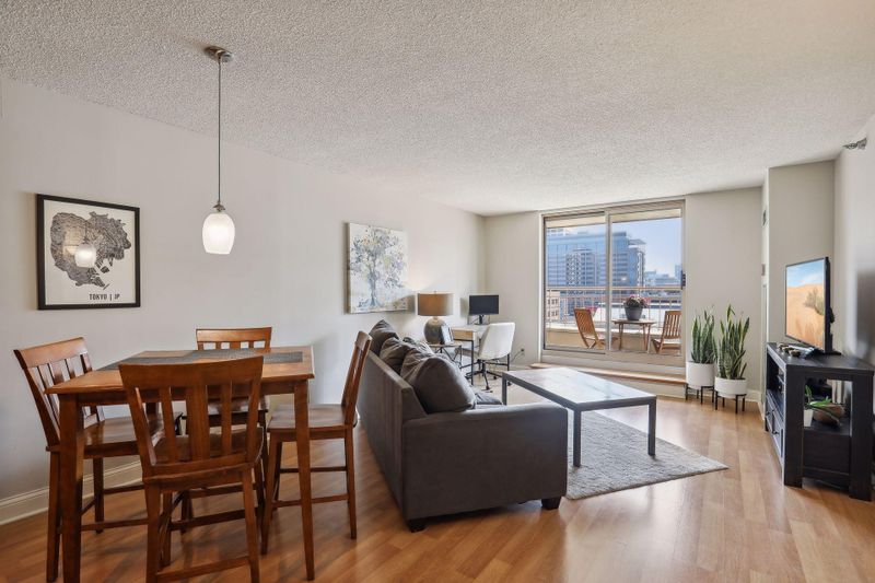 401 S 1st St #706, Minneapolis, MN 55401
