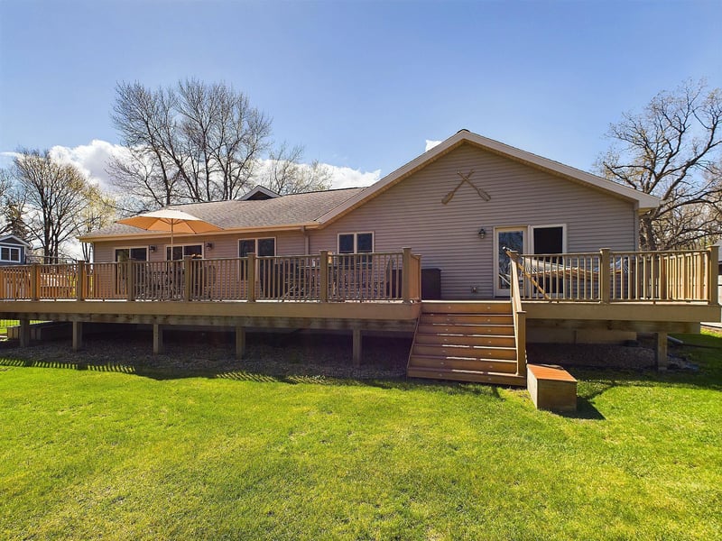 21460 275th Ave, Starbuck, MN 56381