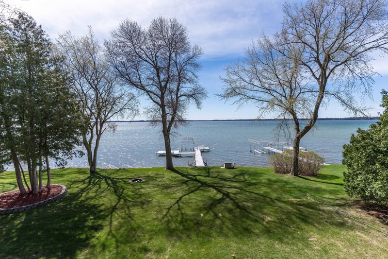 619 N Shore Dr, Battle Lake, MN 56515