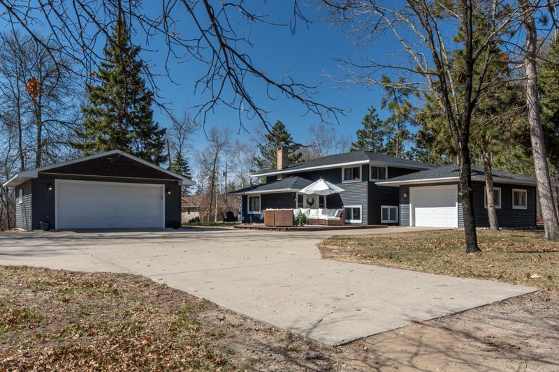 8895 Birch Ln, Pequot Lakes, MN 56472