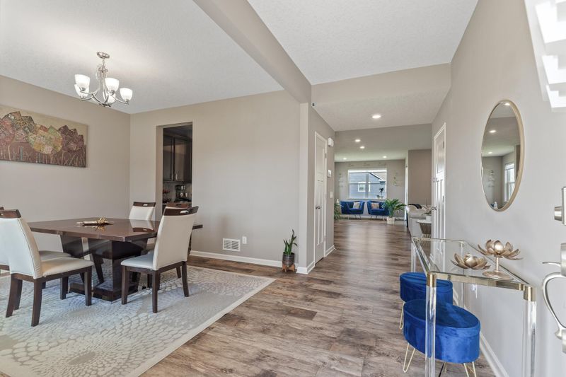 1454 Sage Wood Ct, Chaska, MN 55318
