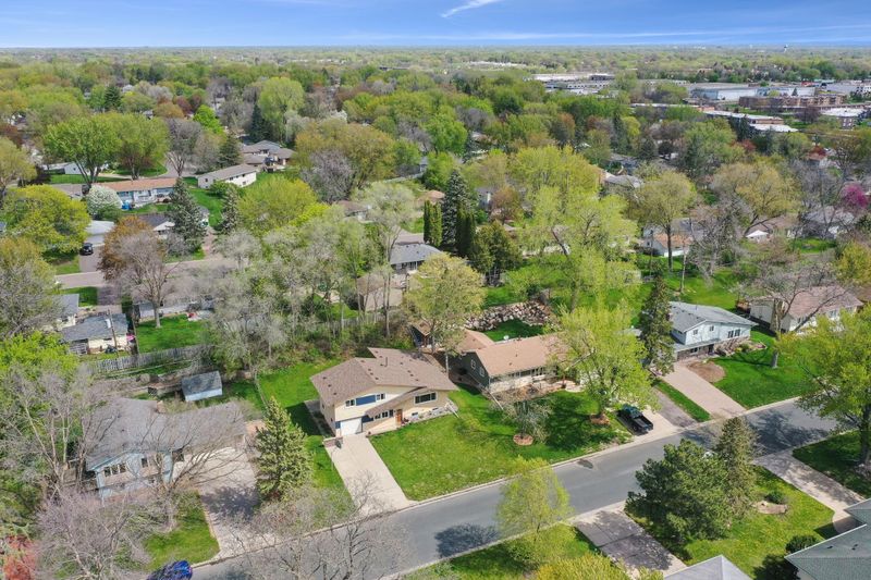 8124 29th Ave N, New Hope, MN 55427