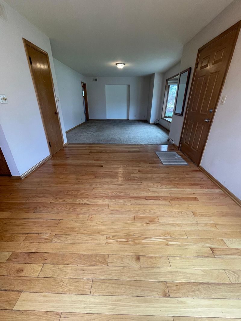 707 Minnesota St, Paynesville, MN 56362