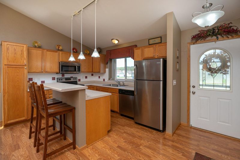 4245 Trumpeter Dr SE, Rochester, MN 55904