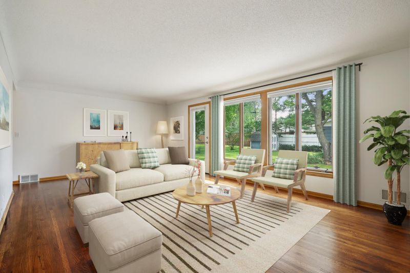 6000 Zenith Ave S, Edina, MN 55410