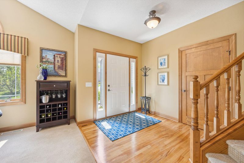 3611 Southview Ct, Saint Cloud, MN 56301
