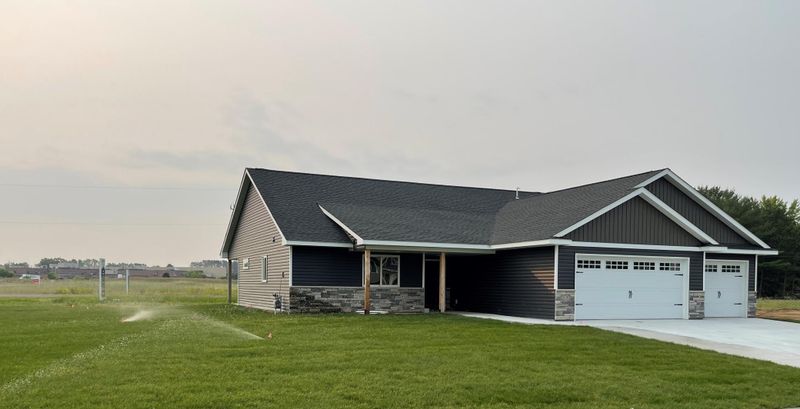 25787 Euclid Ave, Wyoming, MN 55092