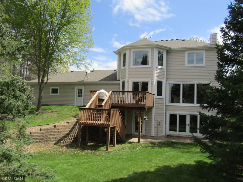 49498 River Rd, Rush City, MN 55069
