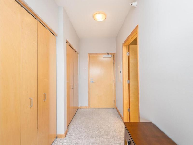 7601 Aldrich Ave S #419, Minneapolis, MN 55423