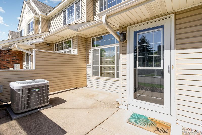 1878 Sapphire Point #120, Eagan, MN 55122