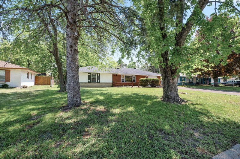 8031 5th St NE, Spring Lake Park, MN 55432
