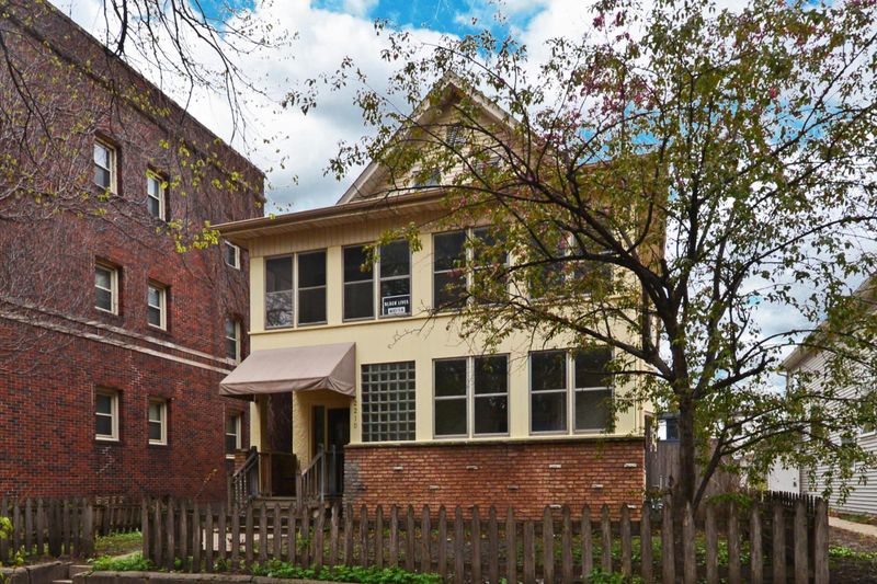 2210 Garfield Ave, Minneapolis, MN 55405