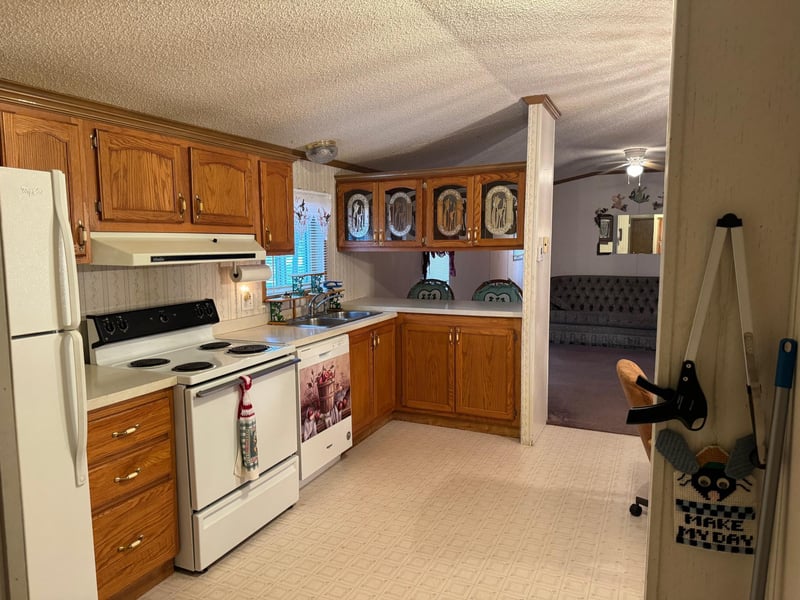 1010 Highway 11 S Lot 9, Badger, MN 56714
