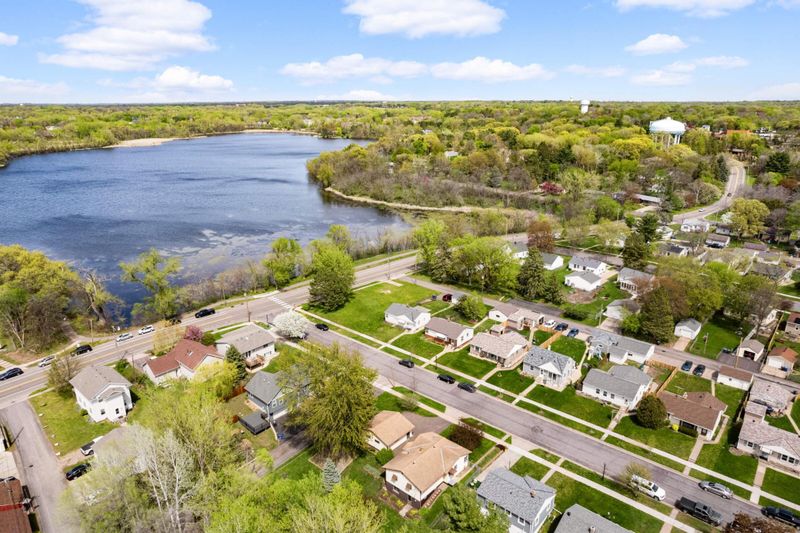 889 Howard St N, Saint Paul, MN 55119