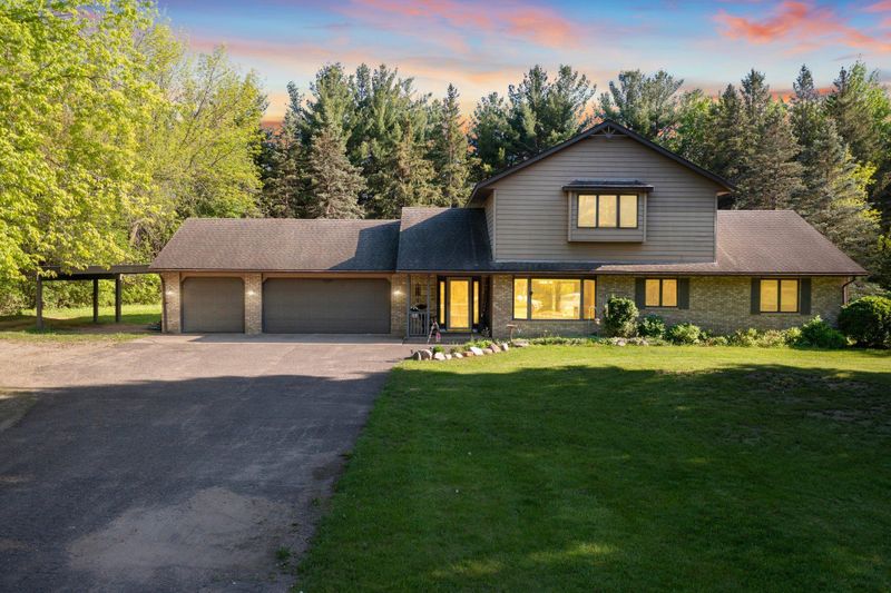 3950 324th Ave NE, Cambridge, MN 55008