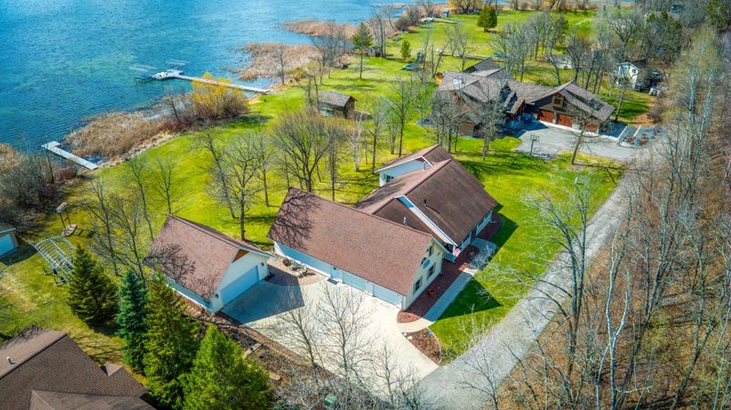 3043 Royalton Dr SW, Bemidji, MN 56601