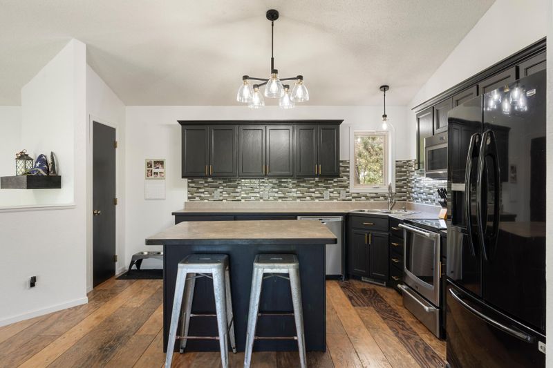 13989 Grand Oaks Dr, Baxter, MN 56425