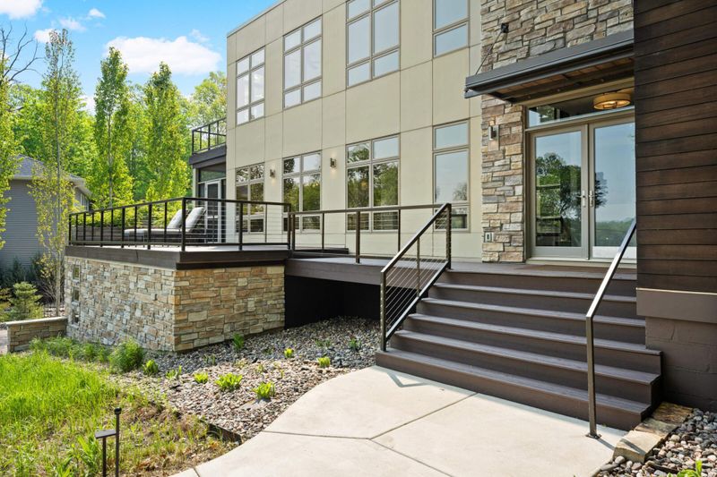 9040 W Bush Lake Rd, Minneapolis, MN 55438