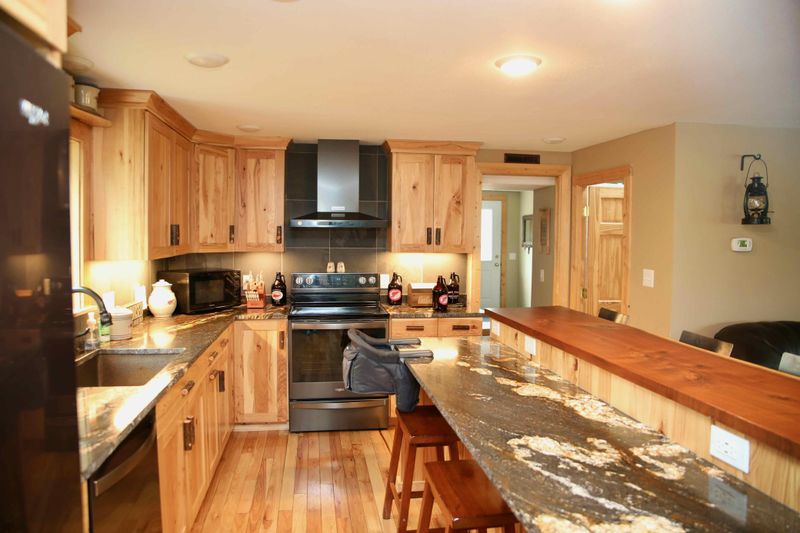 4103 NE 13th St, Austin, MN 55912