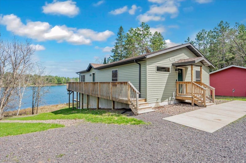 10654 S Lake Of The Woods Rd, Solon Springs, WI 54873