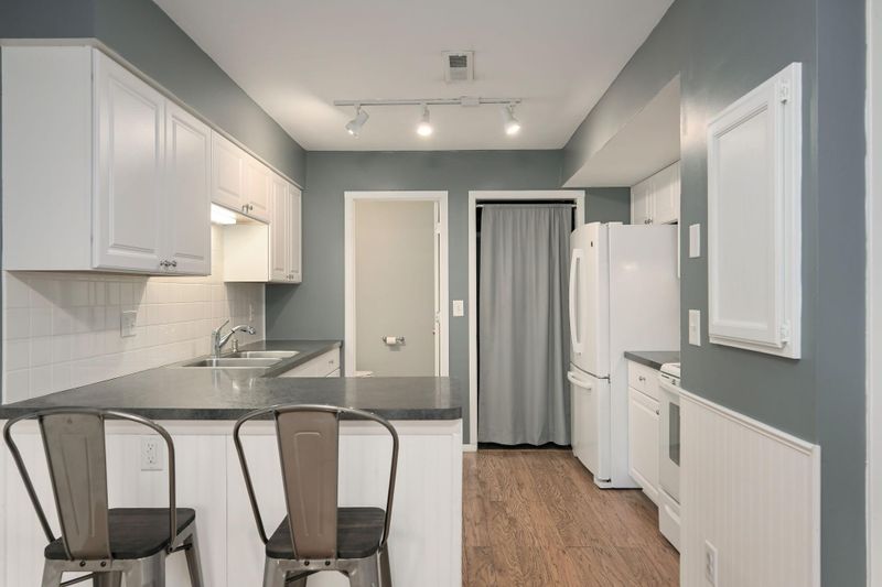 4724 Anne Point, Eagan, MN 55122