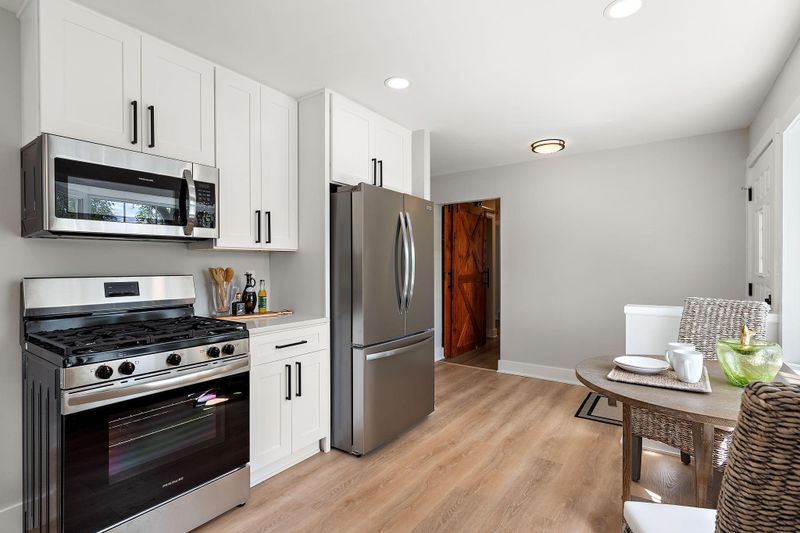 8506 W 25th St, Minneapolis, MN 55426