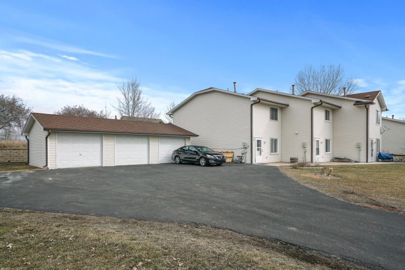 420 Ash Ave NE, Saint Michael, MN 55376