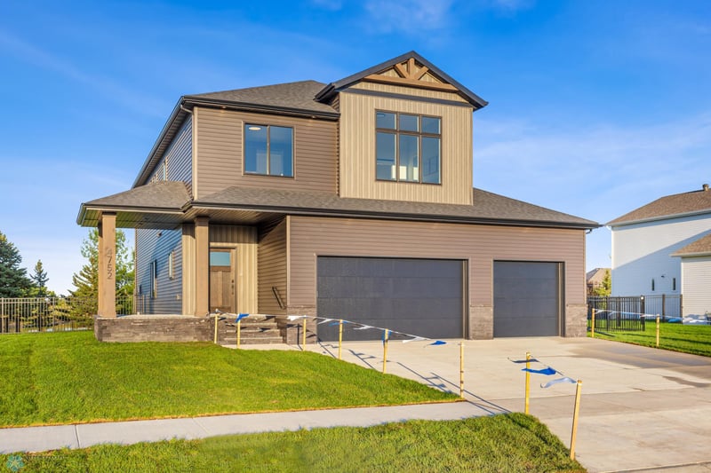 4752 Hampton Loop S, Moorhead, MN 56560