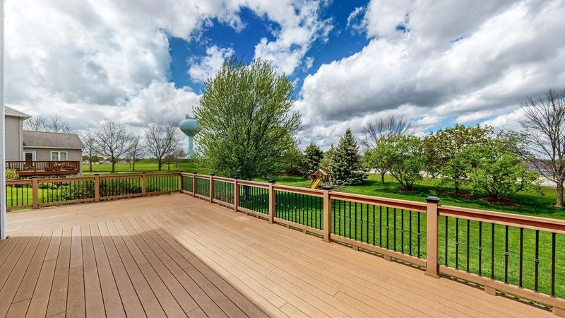 3345 Limerick Ln NE, Rochester, MN 55906