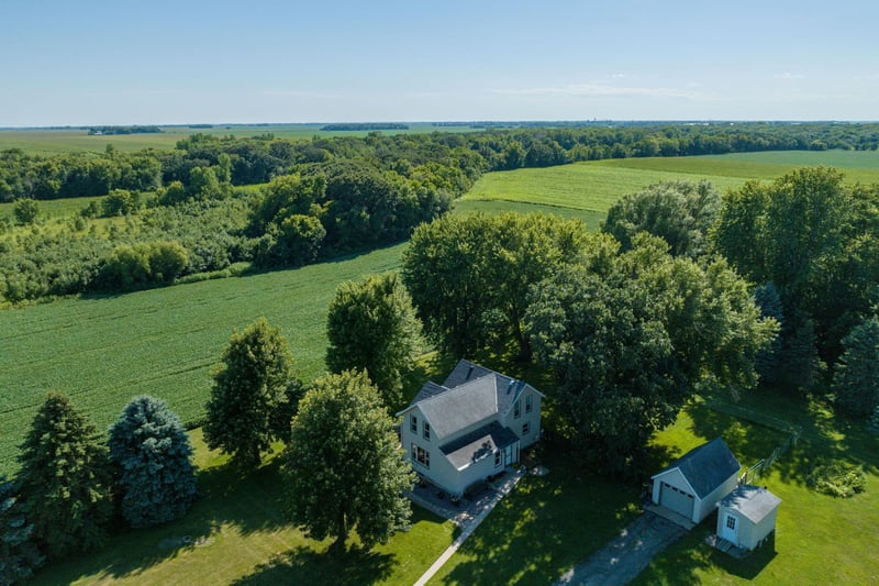 10630 626th Ave, Minnesota Lake, MN 56068
