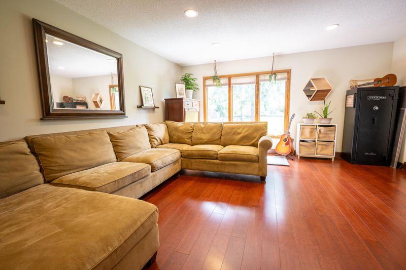 289 Windsor Ln, New Brighton, MN 55112